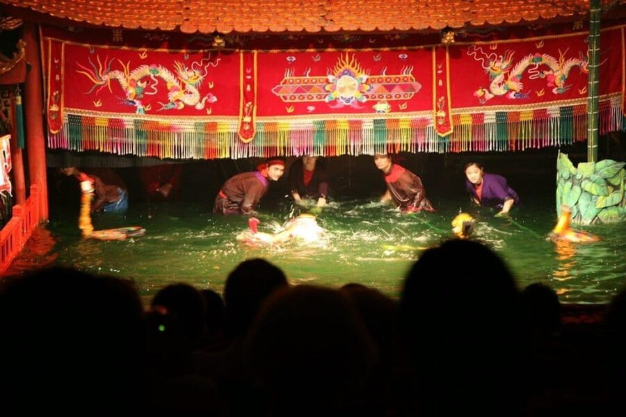 1 ROUND HANOI CITY TOUR + WATER PUPPET SHOW TICKET - The schedule and meeting point