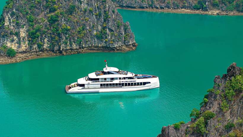 1Day 5 Stars Cruise:Swimming,Hiking & Kayaking, - Titop Island: summit views and a beach swim