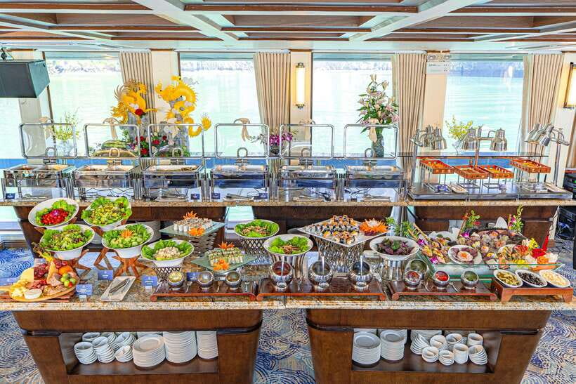 1Day 5 Stars Cruise:Swimming,Hiking & Kayaking, - Who should choose this cruise