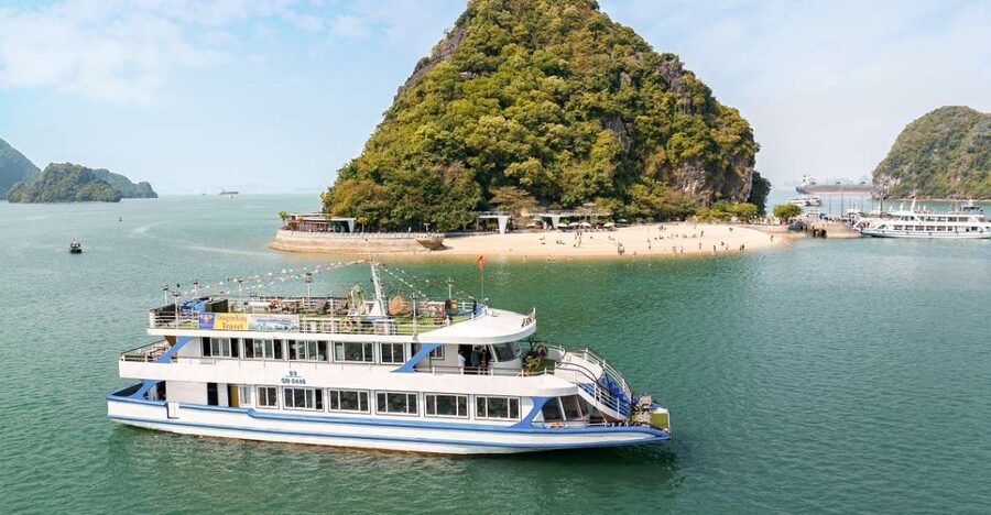 2-Day Ha Noi - Ninh Binh - Ha Long Bay Highlights Tour - Hoa Lu: a first capital and its temple grounds