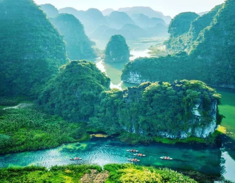 2-Day Ninh Binh Tour with Accommodation & Meals, Small Group - Who should book this Ninh Binh trip?