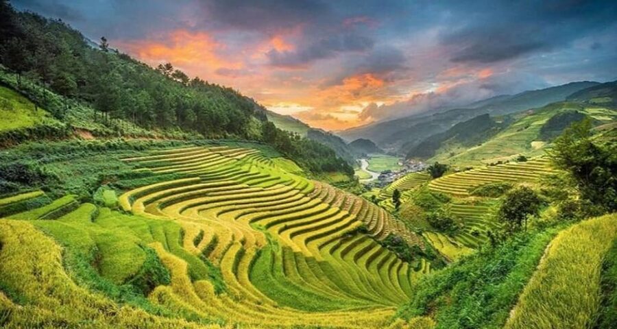 2-Day Sapa Tour - Overnight in Ta Van Village (All in One) - Day 1: terraces from Y Linh Ho to Ta Van