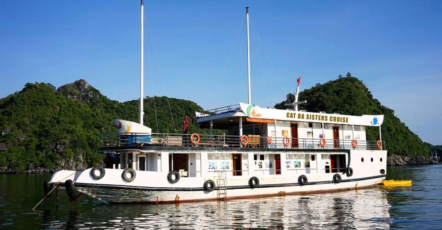 2-Day Traditional Cruise to Lan Ha Bay & Cat Ba Island - Paddling through the Dark, Light and Bat caves