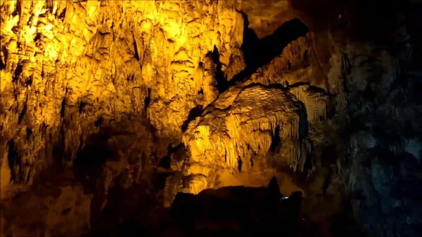 2-Night 1-Day Explore Ban Gioc Waterfall - Nguom Ngao Cave - A full day in Cao Bang, bracketed by bus rides