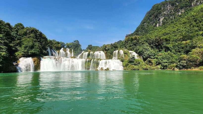 2-Night 1-Day Explore Ban Gioc Waterfall - Nguom Ngao Cave - Nguom Ngao Cave: a cool change of scene