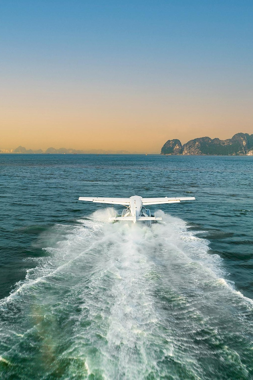 25 minutes sightseeing flight in Halong Bay by Seaplane - Takeoff at Tuan Chau Marina