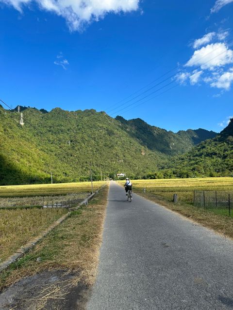 2D1N - Mai Chau for Nature Lovers (Only 3 hours from Hanoi) - Phu Mau’s hot spring and lunch in Chieng Xuan
