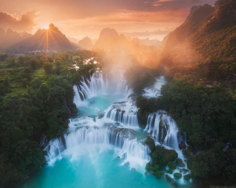 2Day Ban Gioc Waterfall Tour from Hanoi - Cave formations on the second morning