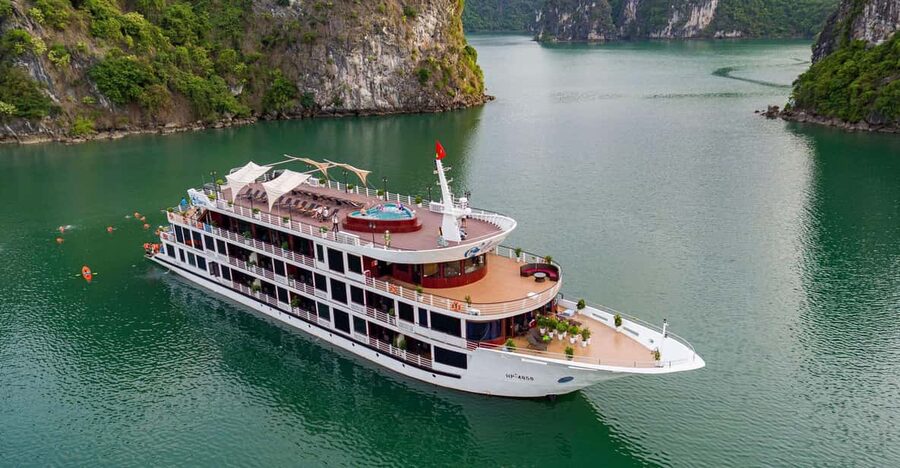3-Day: 5-star Cruises Lan Ha & Halong Bay w/Viet Hai Village - What three days on Lan Ha and Halong Bay feel like