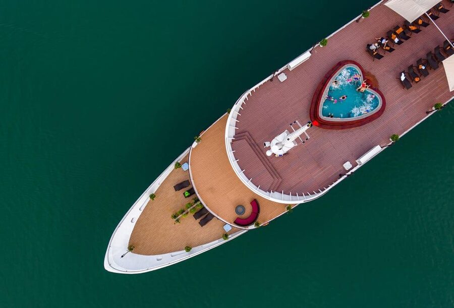 3-Day: 5-star Cruises Lan Ha & Halong Bay w/Viet Hai Village - Day 2: Viet Hai village by bicycle