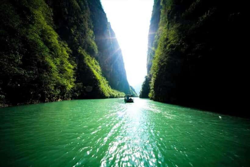 4-day Motorbike Ha Giang Loop Luxury Tour With Easy Rider - Who should book this Ha Giang Loop tour?