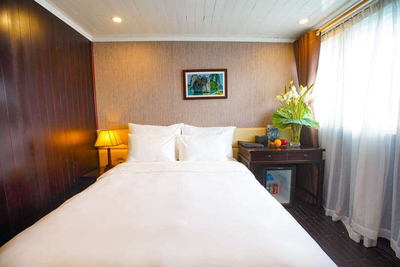4-star Halong Paloma Cruise 2D1N Trip - Should you book the Paloma overnight cruise?