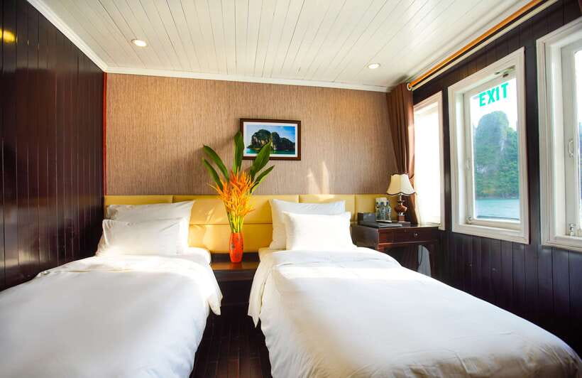 4-star Halong Paloma Cruise 2D1N Trip - Cabins, meals and the level of comfort