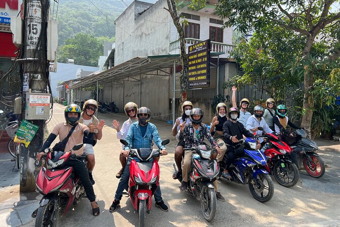 4D3N loop tour with Easyrider 150cc (small group + private rooms) - Dong Van: karst country, history, and village life