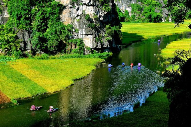 Best Private Day Trip Hanoi to Ninh Binh: Multiple Options - Mua Cave: the view comes after the climb