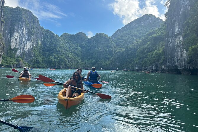 Best seller Halong bay 6 hours cruise - Hang Luon: kayak or sampan