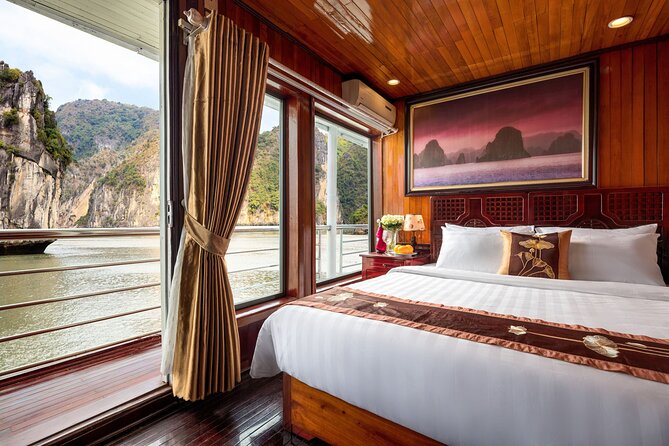 CozyBay Boutique 2D1N Kayak, Swiming ,Titop, Cave, Expressway way - Sunset, spring rolls and dinner aboard