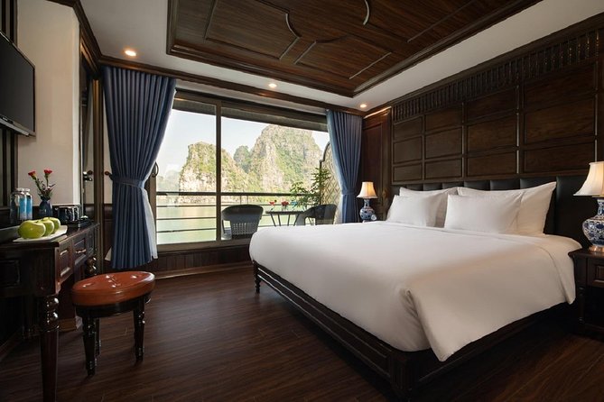 Doris Cruise 5 star cruise 3 days visiting Halong - Lan Ha Bay - Food, staff, and the onboard feel