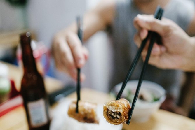 Eat Like a Local: Hanoi Street Food Adventure - Guides and group size: personal, but not private