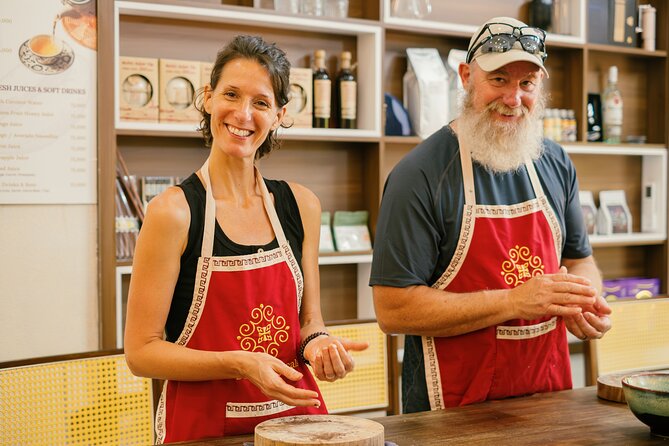 Experience Hanoi Cooking Class with Free Wine Tasting - Four dishes, taught by a home chef