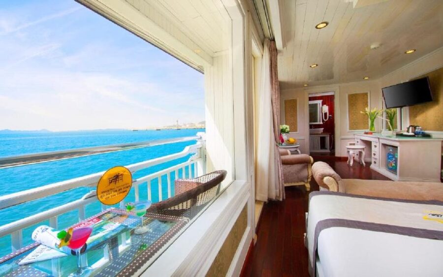 From Hanoi: 2-Day Bai Tu Long Bay Luxury Cruise with Jacuzzi - Why sail Bai Tu Long instead of the busiest bay routes