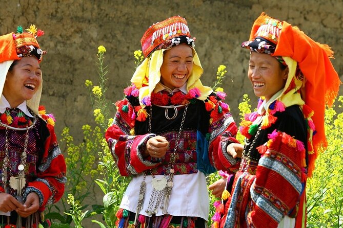 From Hanoi: 2-Day Overnight Sapa Tour by Luxury Van Limousine - What to pack and when to go