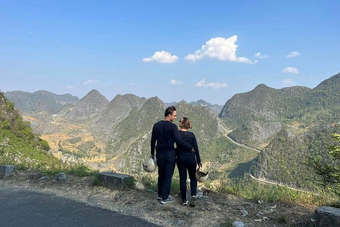 From Hanoi: 3-Day Motorbike Ha Giang Loop with Easy Rider - Meals, stays, and the group atmosphere