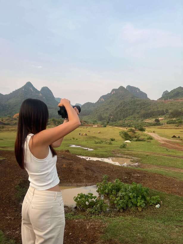 From Hanoi: Ban Gioc Waterfall & Angel Mountain 2-Day Tour - The return drive, group size and guide