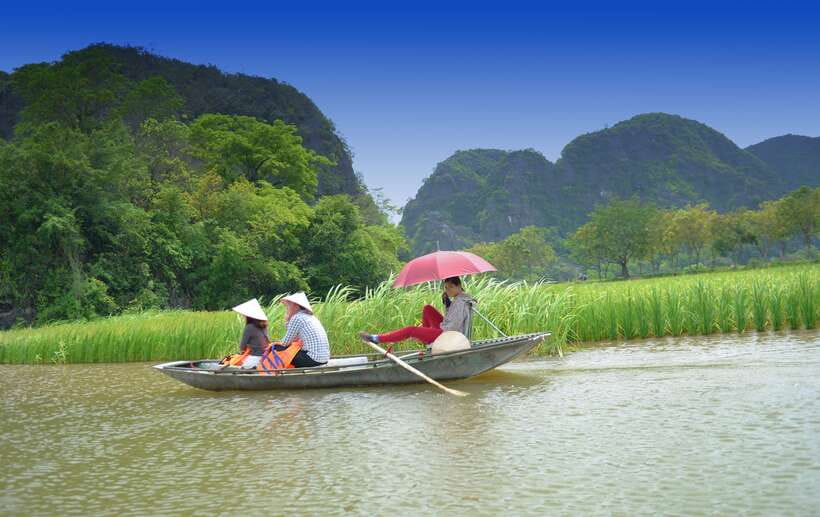 From Hanoi: Full-Day Ninh Binh Highlights Small Group Tour - Mua Mountain: the day’s big climb