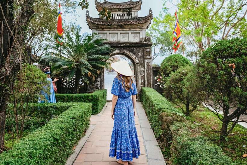 From Hanoi: Full-Day Ninh Binh Highlights Small Group Tour - Cycling to Bich Dong Pagoda