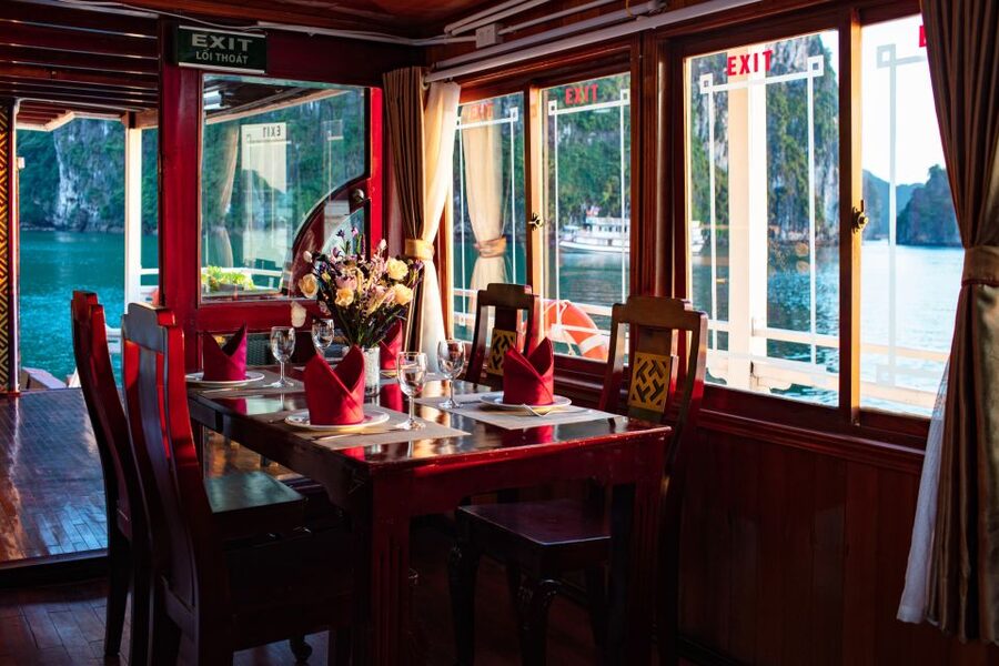 From Hanoi: Ha Long - Bai Tu Long Bay 2-Day 1-Night Cruise - Should you book it?