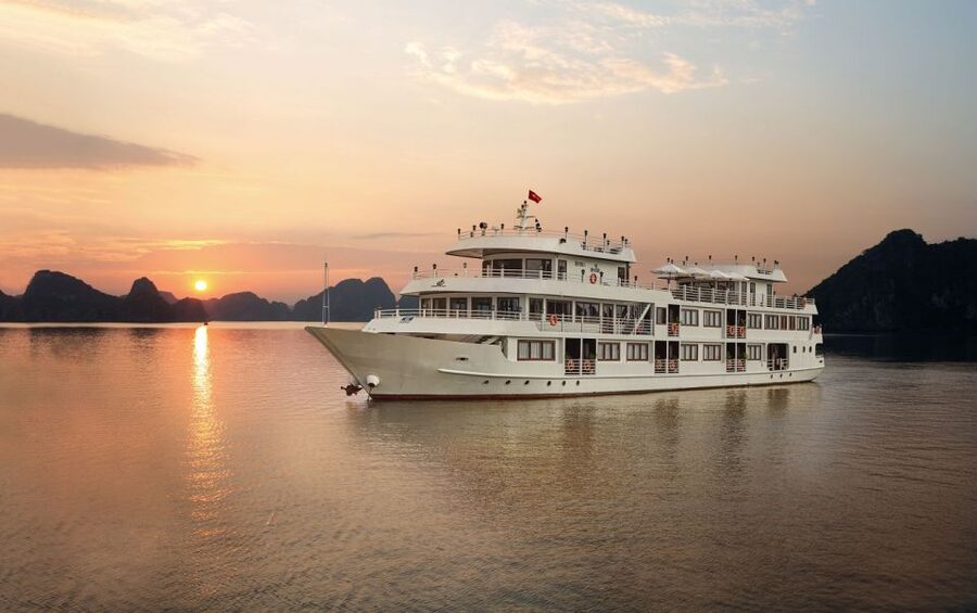 From Hanoi: Ha Long Bay 3-Day 5 Star Cruise with Balcony - Boarding at Ha Long International Harbour