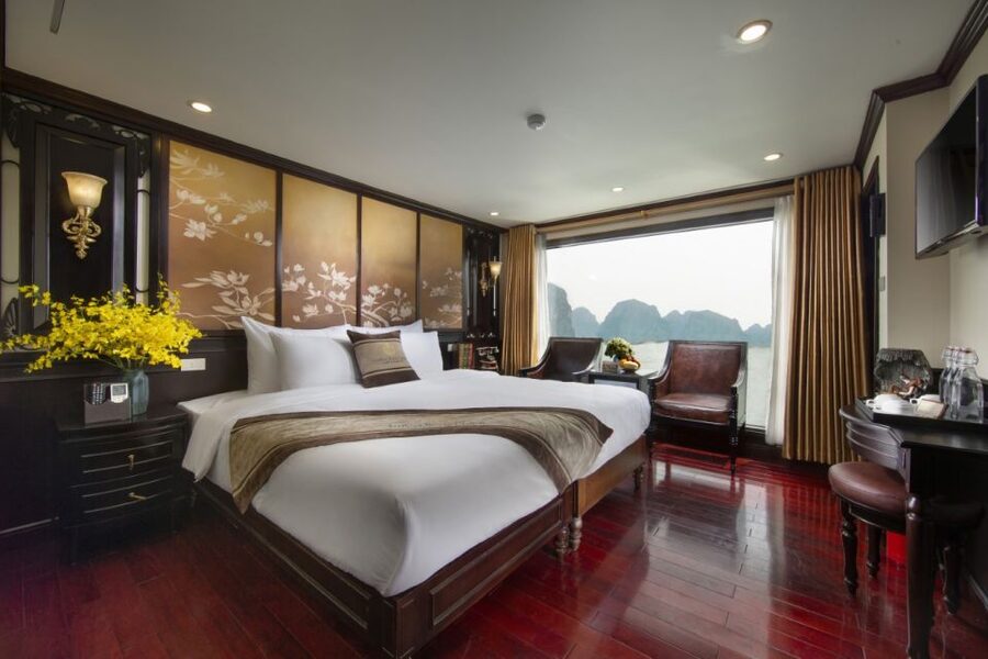 From Hanoi: Ha Long Bay 3-Day 5 Star Cruise with Balcony - What the $351 price covers