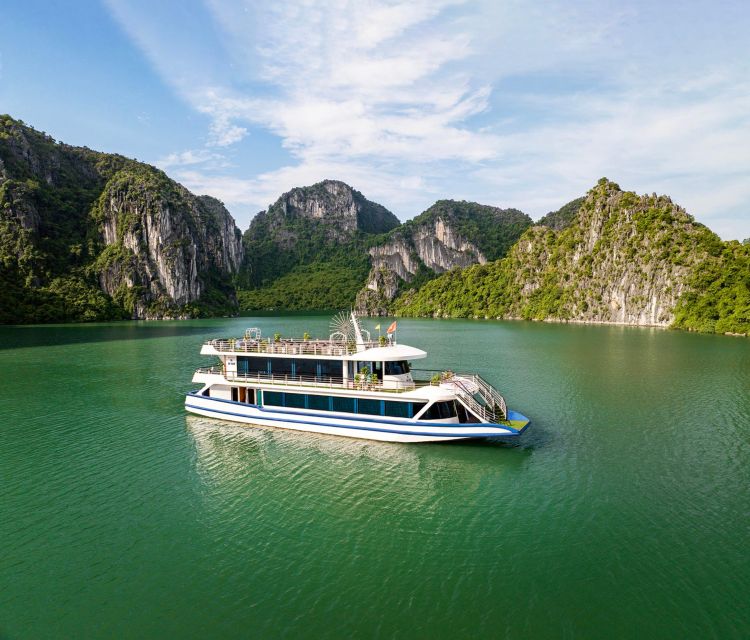 From Hanoi: Ha Long Bay 5-star Day Cruise with Buffet Lunch - Key points before you book