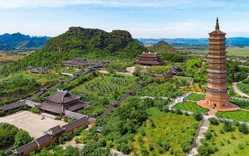 From Hanoi/NinhBinh: HoaLu-Bai Din- TrangAn- MuaCave-BichDon - A Ninh Binh day built around contrasts
