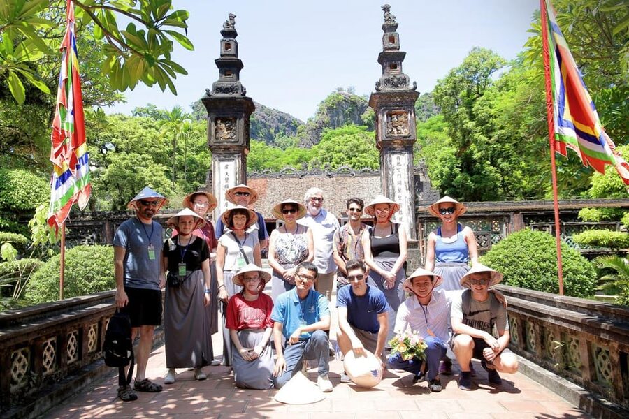 From Hanoi/NinhBinh: HoaLu-Bai Din- TrangAn- MuaCave-BichDon - FAQ