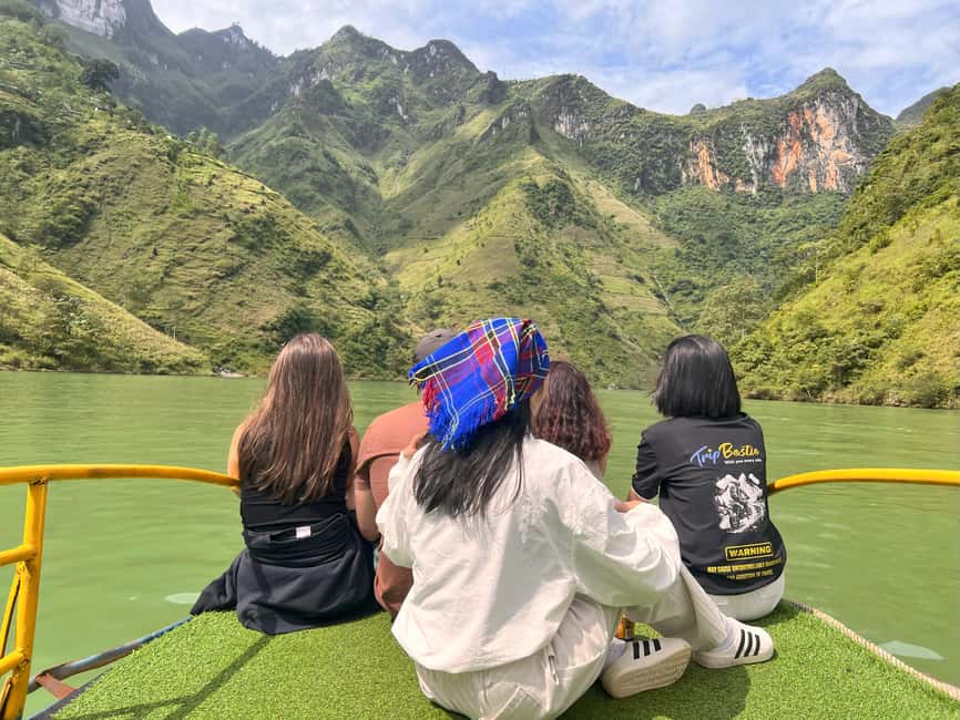 From Sapa: 3-Day Ha Giang Loop with Safe Rider (max 8 pax) - Day one: passes, viewpoints, and Dong Van