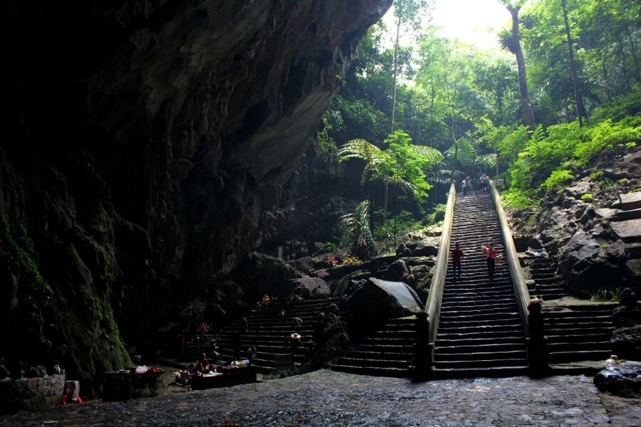 Full-Day Perfume Pagoda Private or Small-Group Tour - Is $67 good value?