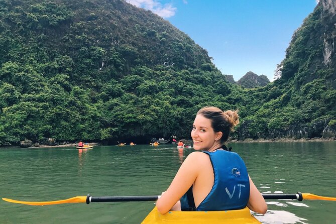 Full day trip to Lan Ha-Ha Long Bay from Cat Ba, avoid the crowds - Kayaking through caves and lagoons