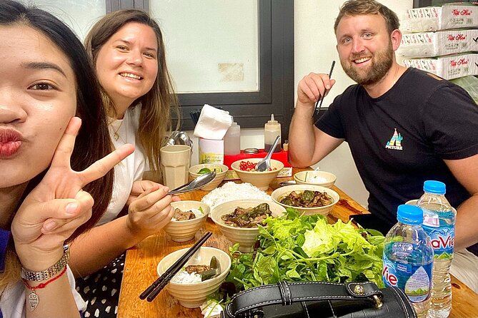(Group/Individual) HANOI STREET FOOD TOUR - Sweet endings: fruit and egg coffee