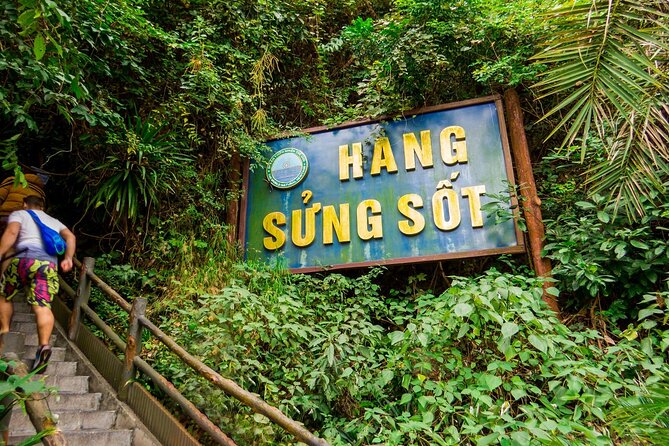 Ha Long Bay Cruise Day Tour - Cave, Kayaking, Swimming & Lunch - Hang Luon: paddle or let the boat do the work