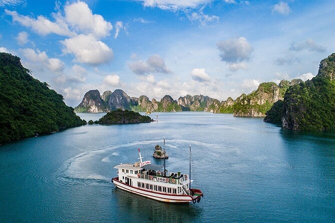 Ha Long Bay Six Hours Trip Kayaking & Swimming on Beach - Boarding at Tuan Chau