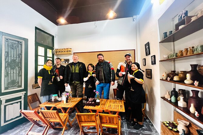 Ha Noi Egg Coffee Class - How the small group affects the lesson