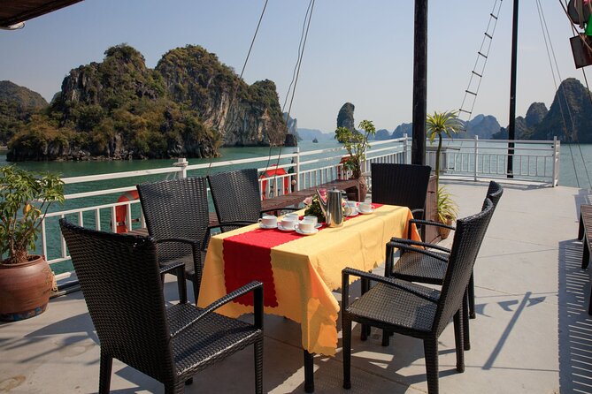 Halong 6 hours Boat tour with Cave, Kayak, lunch, transfer high-way from Hanoi - Is this the right Ha Long Bay day trip?