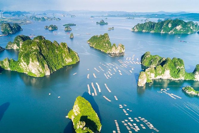 Halong 6 hours Boat tour with Cave, Kayak, lunch, transfer high-way from Hanoi - Walking through Sung Sot Cave
