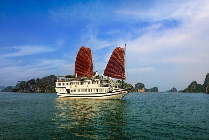 Halong Bay 2 Days 1 Night Cruise - Boarding, lunch, and the first views