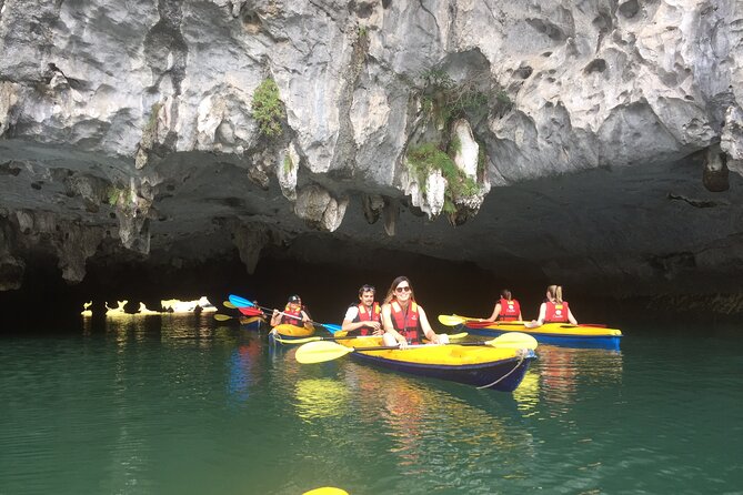 Halong Bay 2 days on classic cruise, small group, biking-kayaking - An overnight cabin with room to unwind