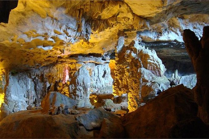 Halong Bay Full Day With Cave, Kayaking And Swimming - Highway Transfer - Hang Luon by kayak or bamboo boat