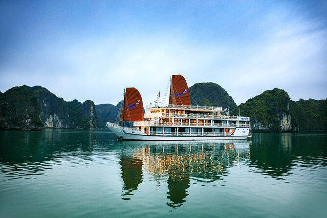 HaLong, LanHa bay 2days and 1 nite Kayak on Vega Legend Cruise. - From Hanoi to Tuan Chau Harbor