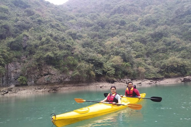 HaLong - LanHa Bay With La Pandora Boutique Cruises 2Days/1Night - Leaving Hanoi and reaching the boat